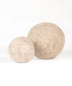 BUDDY. Hundespielzeug aus Wollfilz "Ball"